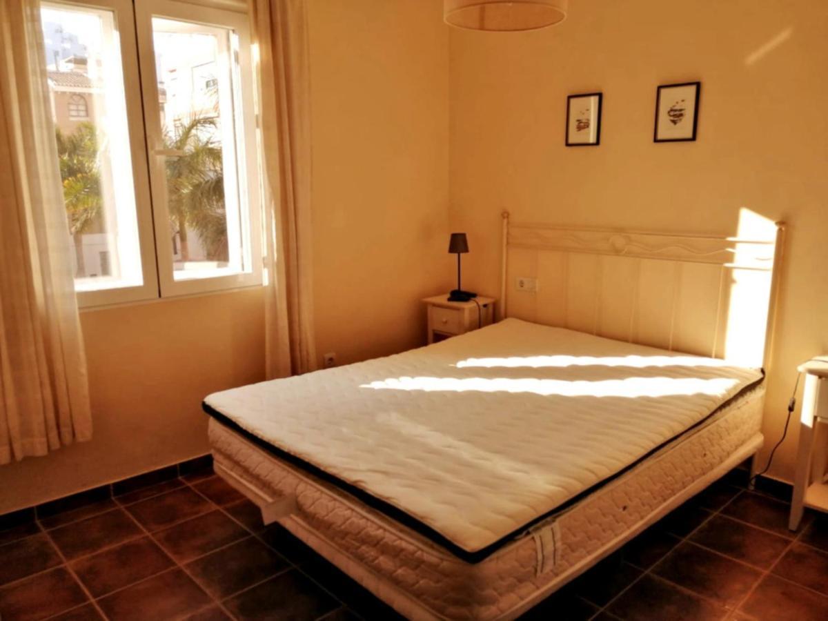 At The Center & Very Close To The Paseo Beach, With Double Garage, Renovated And Fully Equipped Apartment Almuñécar 외부 사진