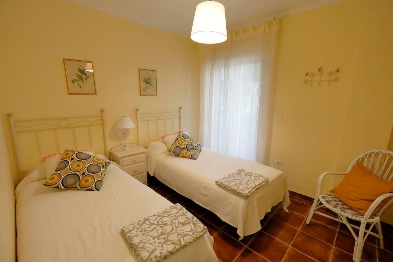 At The Center & Very Close To The Paseo Beach, With Double Garage, Renovated And Fully Equipped Apartment Almuñécar 외부 사진